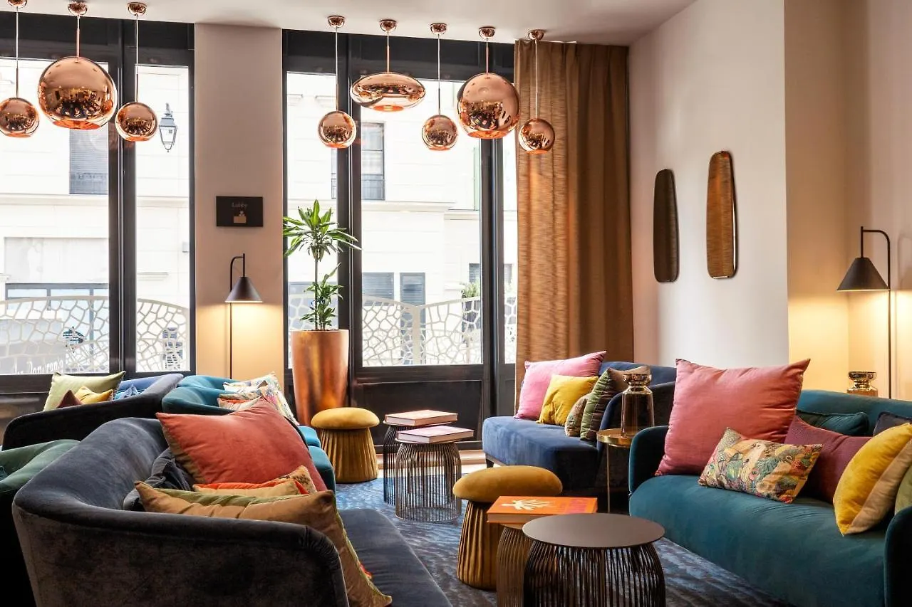 Residhome Paris كلامار شقة فندقية