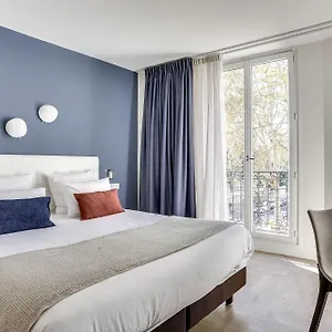 Courseine Hotel