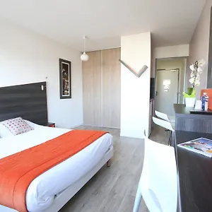 Aparthotel Adonis Paris Sud