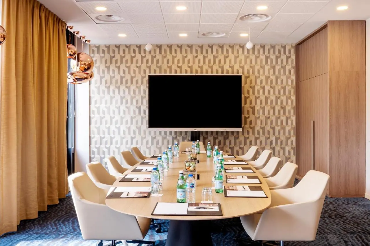 Residhome Paris Clamart Aparthotel